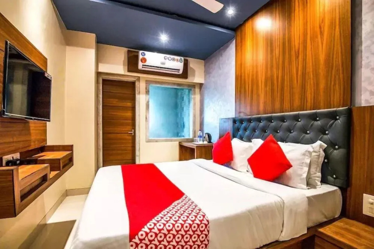 Hotel West Inn