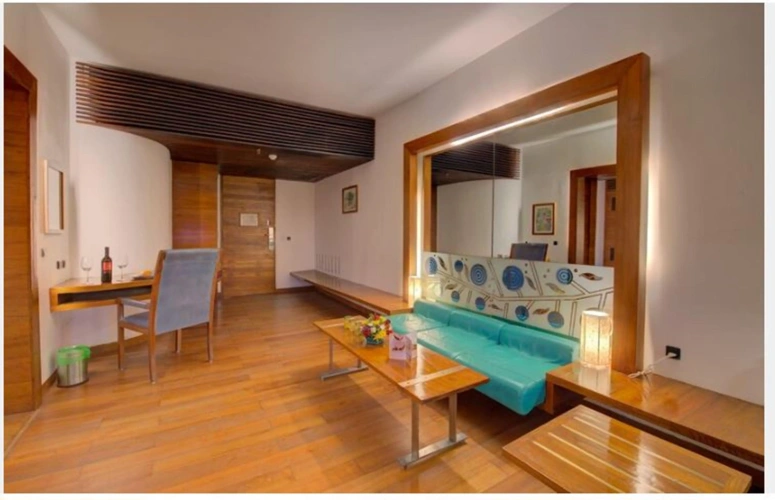 Double Suite