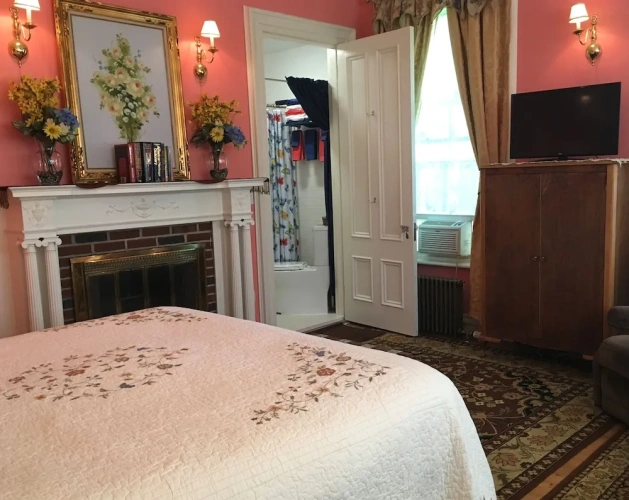 Standard Double Suite