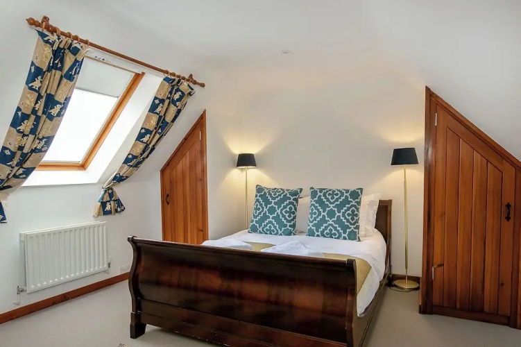 Stunning Barn Conversion - Rural Setting