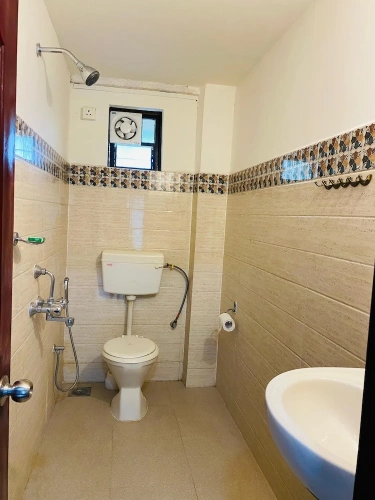 1 Bedroom Apartment with balcony