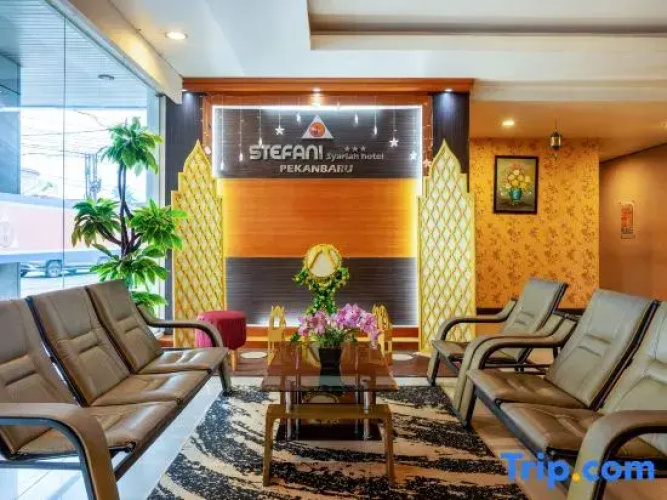 Tripletree Stefani Hotel