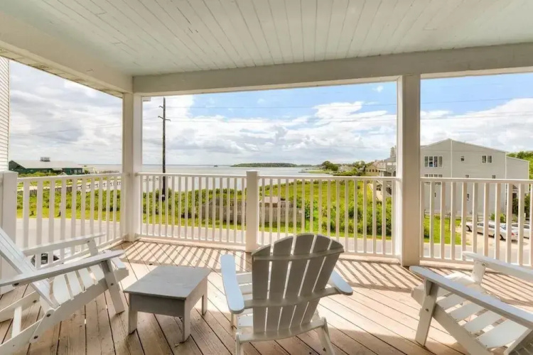 Bayard Avenue 2202b