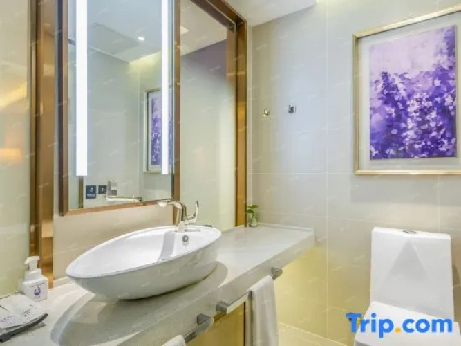 Deluxe Double Suite