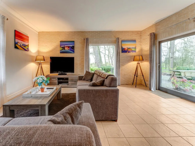 Cosy Flat Near the Beaches