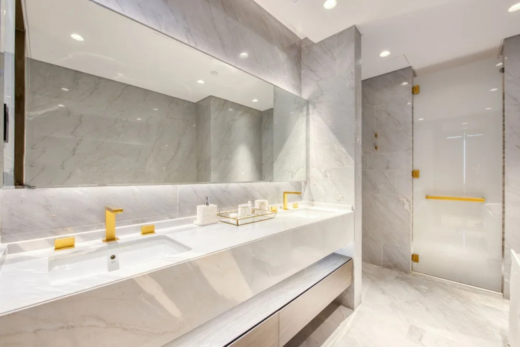 Maison Privee - SeaView Apt at Five Palm