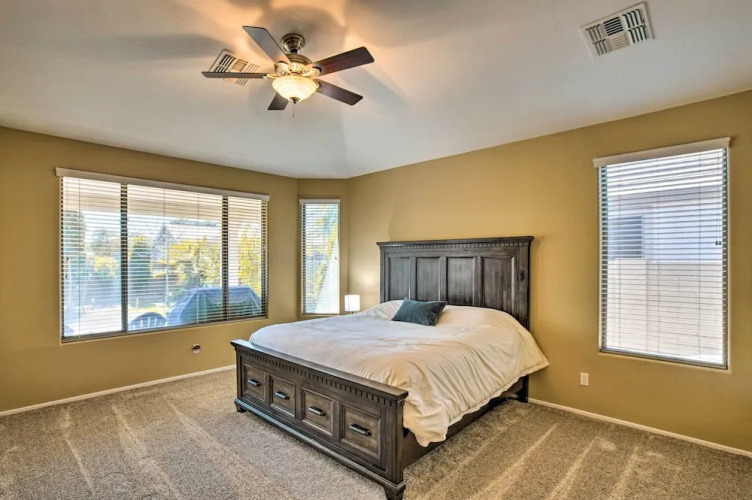 4 Mi to Surprise Stadium! Snowbird Haven w/ Pool