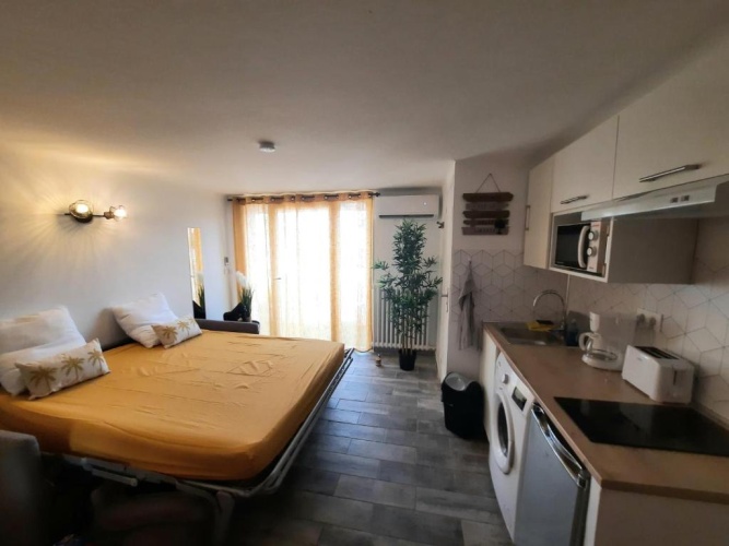1 Bedroom Apartment