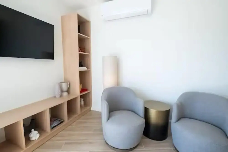 Pacific Point 1106B