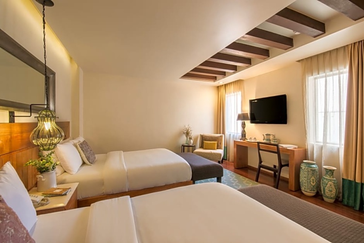 Deluxe Quadruple room
