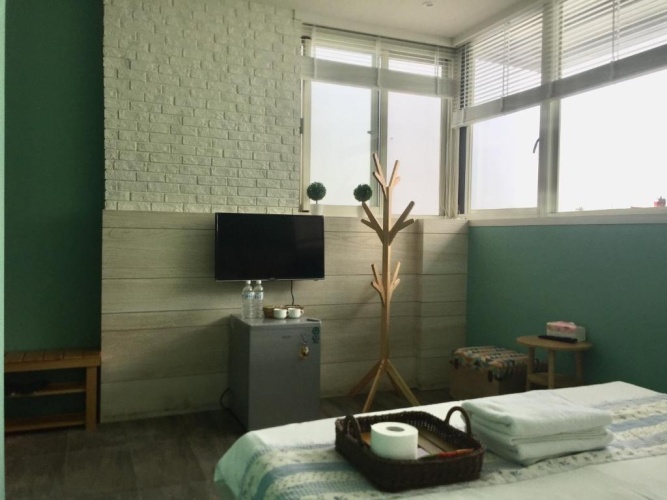 Economy Double room with city view