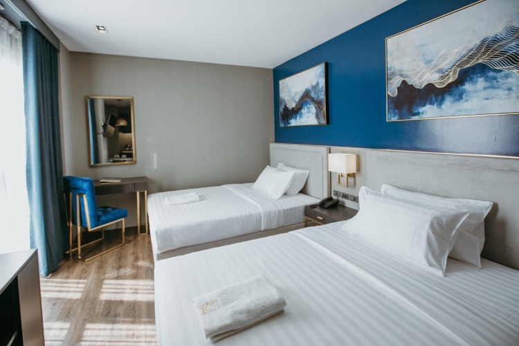 Superior room
