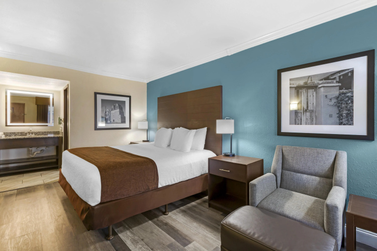 Best Western InnSuites Tucson Foothills Hotel & Suites photo 7