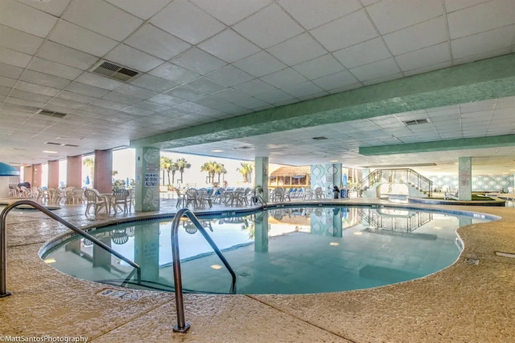 Escape to Grand Cayman Resort 415