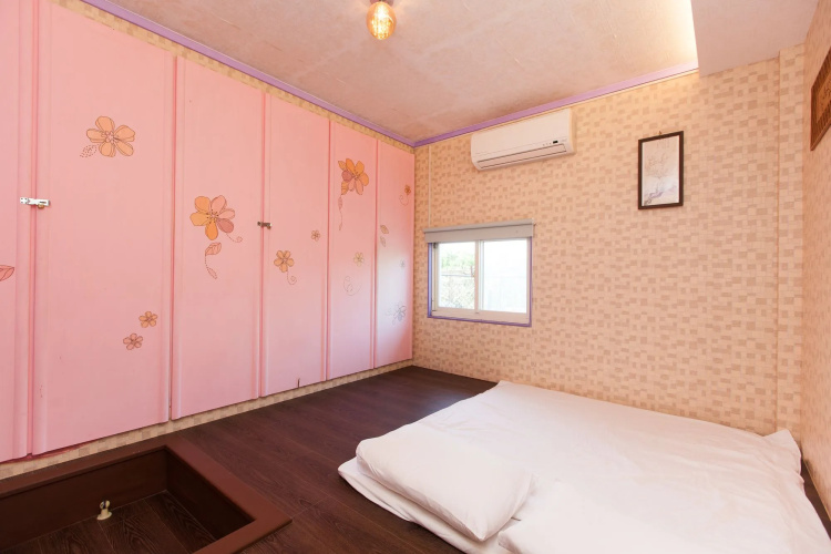 512 Huts Homestay