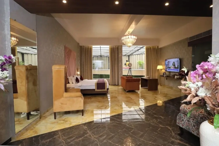 Presidential Suite with city view
