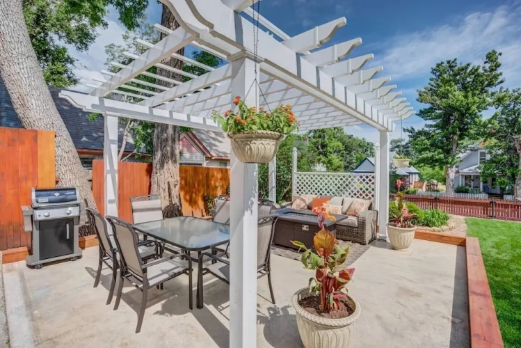 3 Bedrooms Cottage