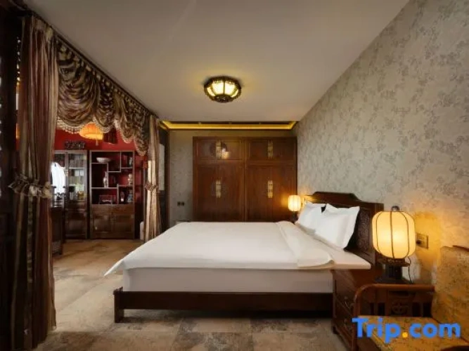 Deluxe Double Suite