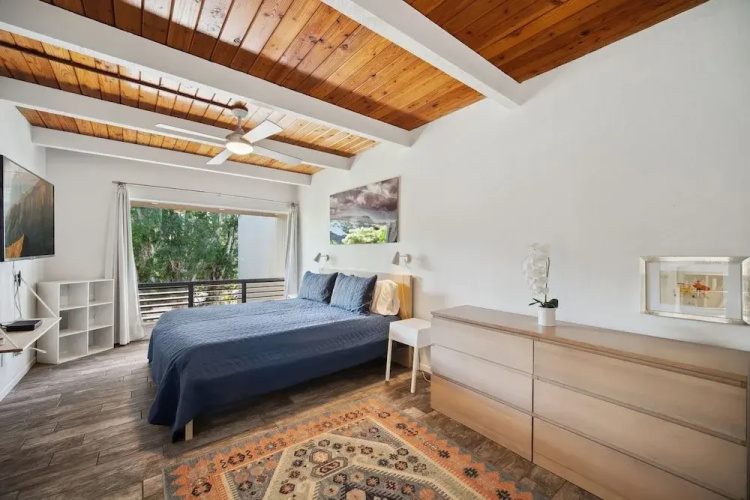 Pali Ke Kua #237 2 Bedroom Condo by RedAwning