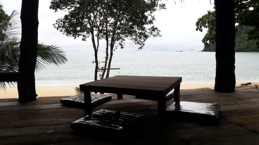 Bungalow beachfront