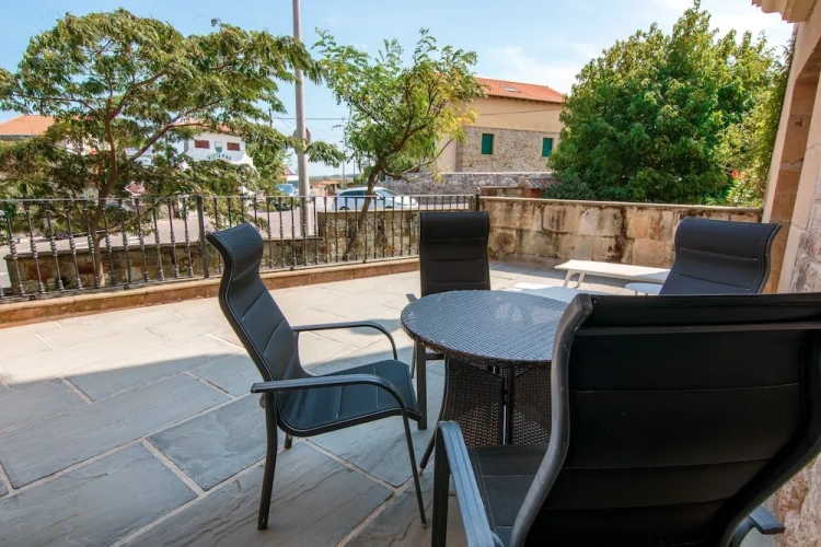 1 Bedroom Apartment with sea view