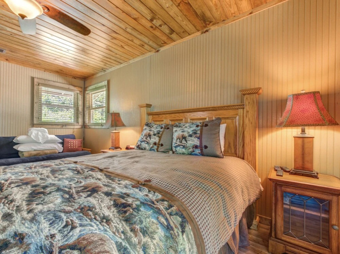 533lilbeardenbcncb - Lil Bear's Den
