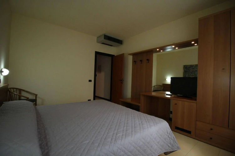 Hotel Italia