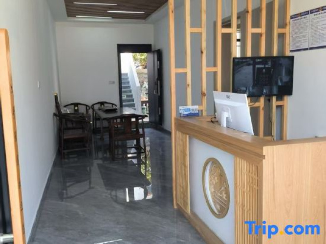 Lushan No.6 Guesthouse
