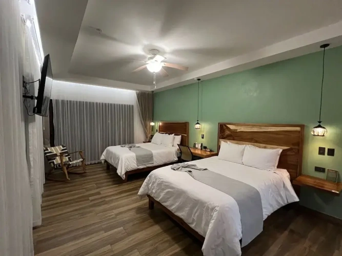 Deluxe Quadruple room with mountain view