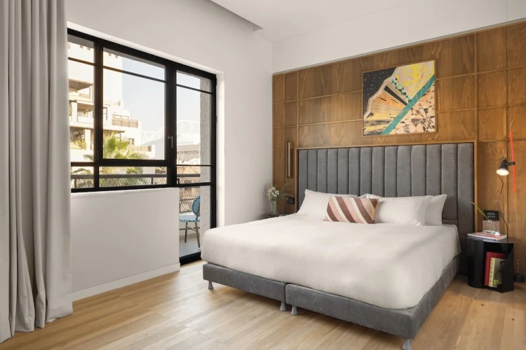 Deluxe room with balcony