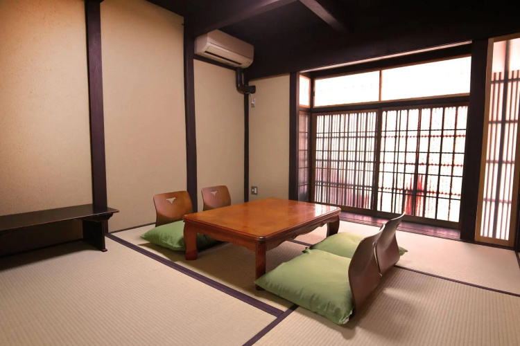 Machiya AND