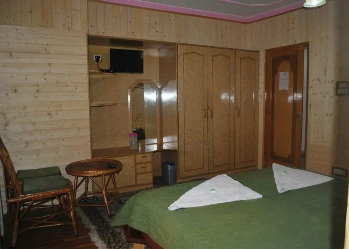 Standard Family room