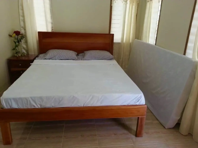 1 Bedroom Deluxe Single Basement room with balcony