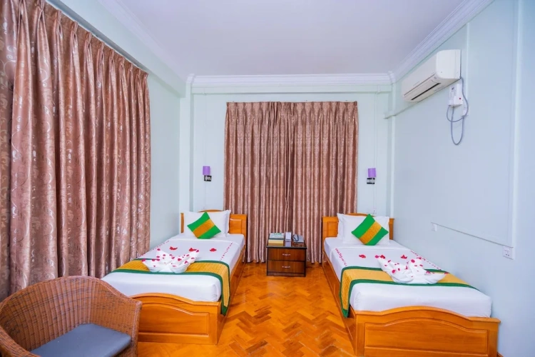 Superior Twin room