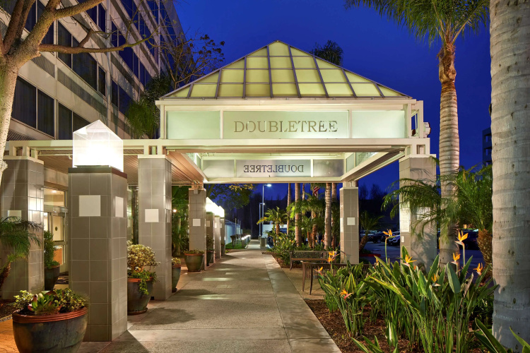 DoubleTree by Hilton Hotel LAX - El Segundo photo 18