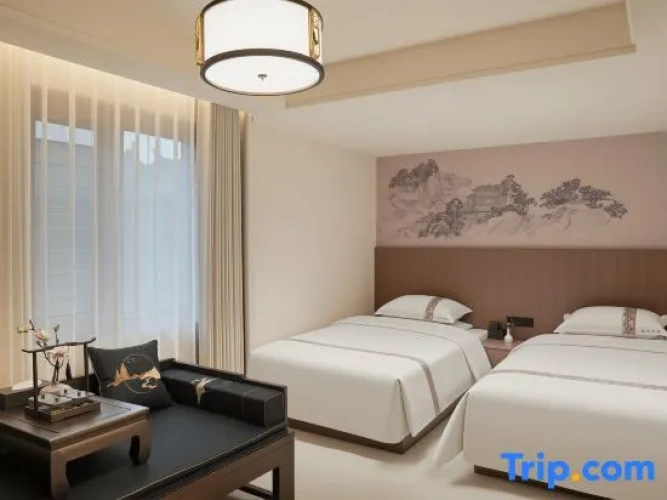 Standard Twin Family room