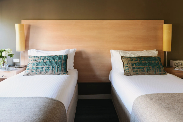 Saint Kilda Beach Hotel
