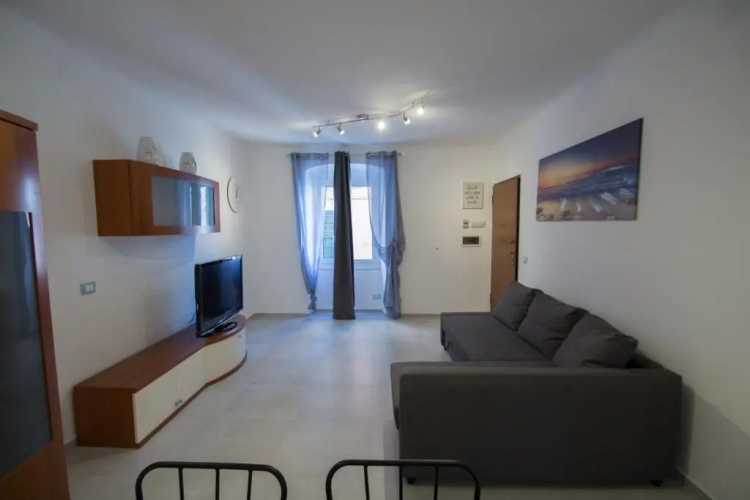 Appartamento piazza Buccelli a 10 mt dal mare