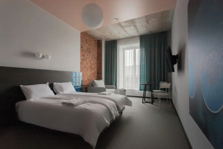 Resume Apartments
