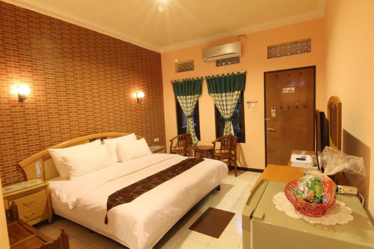 Patria Plaza Hotel