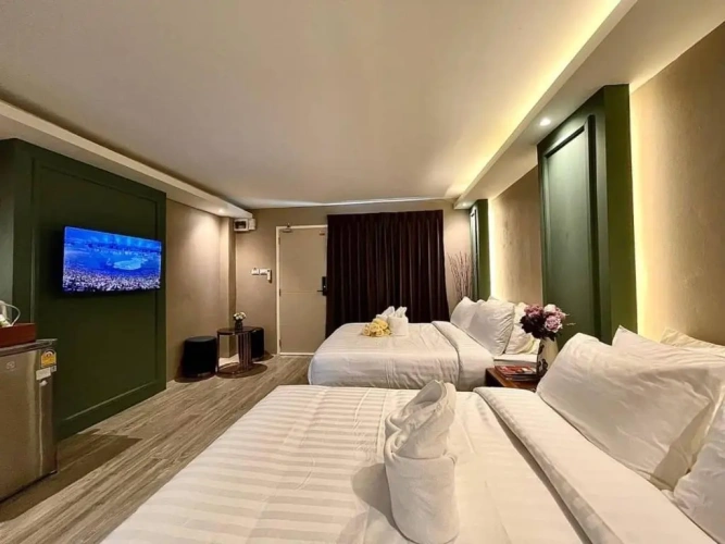 Premium Quadruple room
