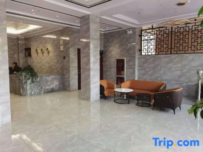Uncle Yong Hotel