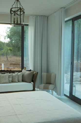 Standard Triple room with garden view