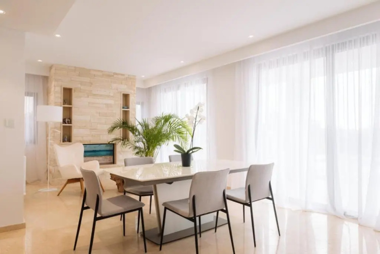 Villa 323 St Georges Complex