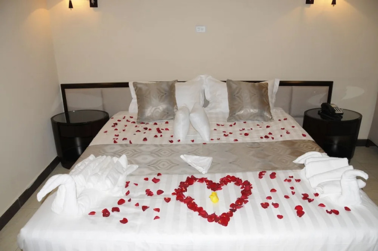 Kitsel Hotel