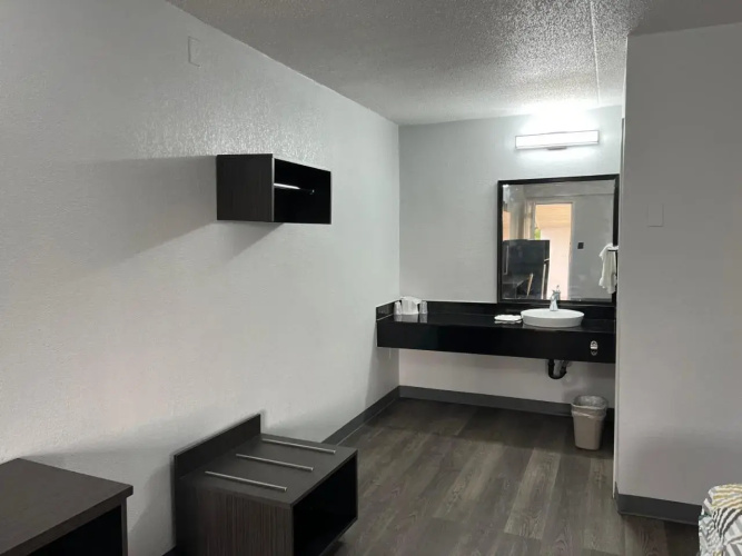 Radisson Southwest