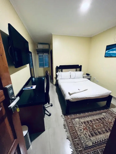 Elon Moreh Lodge
