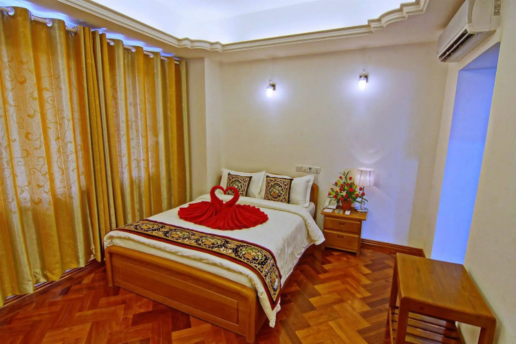 Hotel 76