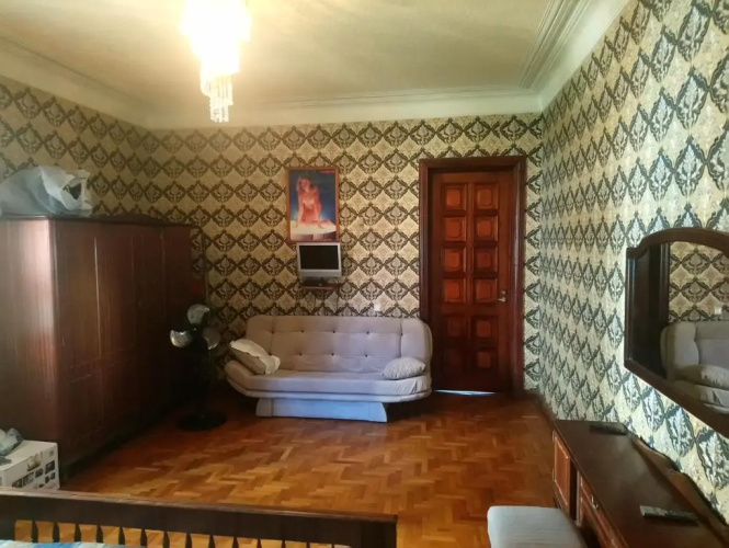 12 Angisa Street Апартаменты