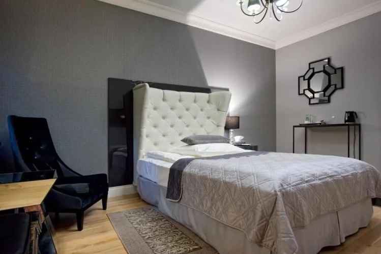 Deluxe Double room with view